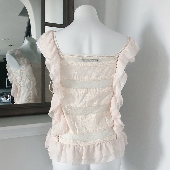 Romeo+Juliet Couture Ruffle Blouse in Cream Blush, Size M EXCELLENT! - Picture 4 of 8